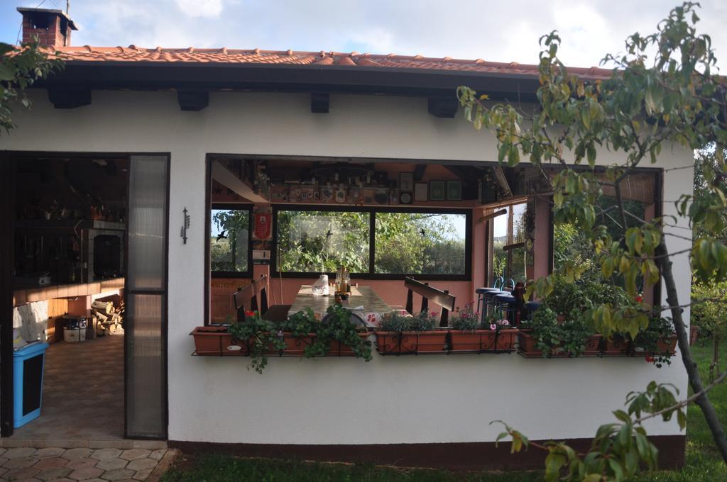 Franko Apartmani Zambratija  Bagian luar foto