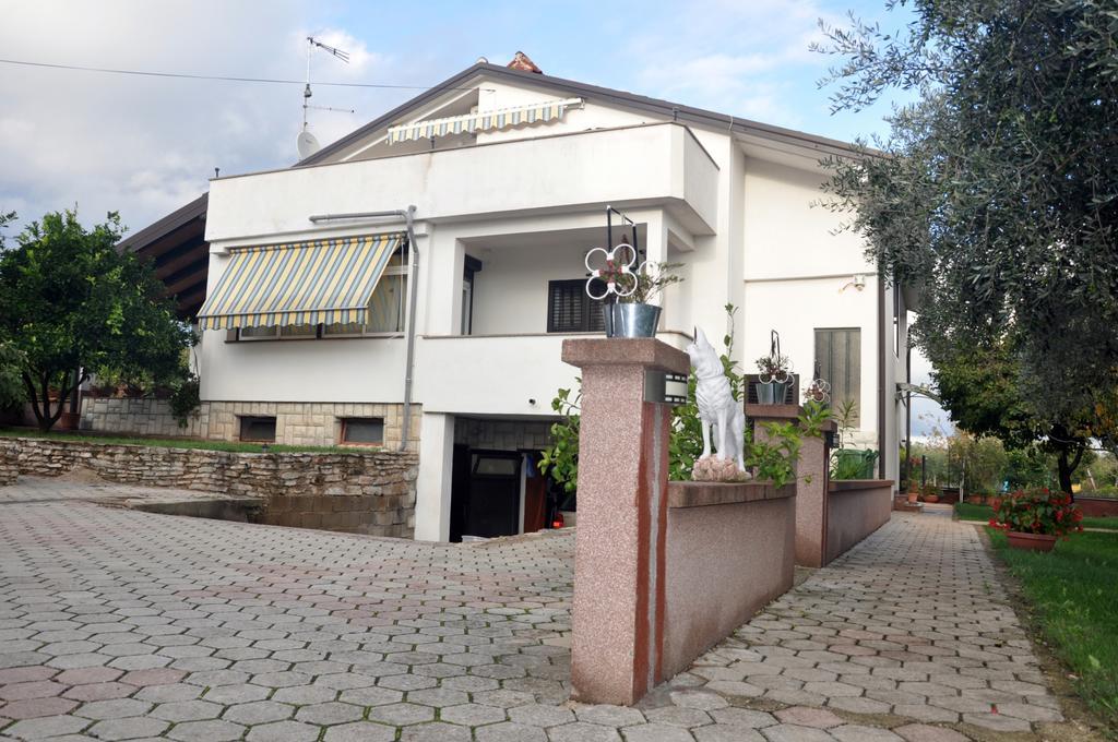 Franko Apartmani Zambratija  Bagian luar foto