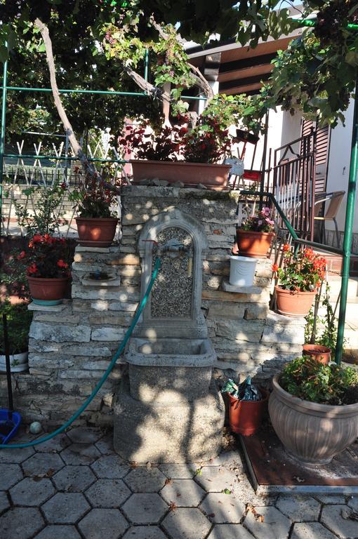Franko Apartmani Zambratija  Bagian luar foto